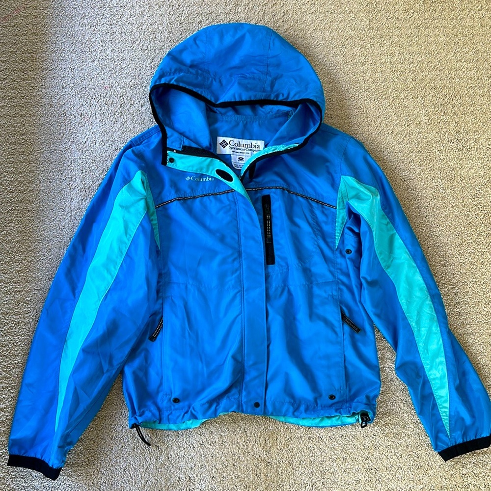 Vintage Columbia Windbreaker / Rain jacket / Women’s M / Beautiful Blue